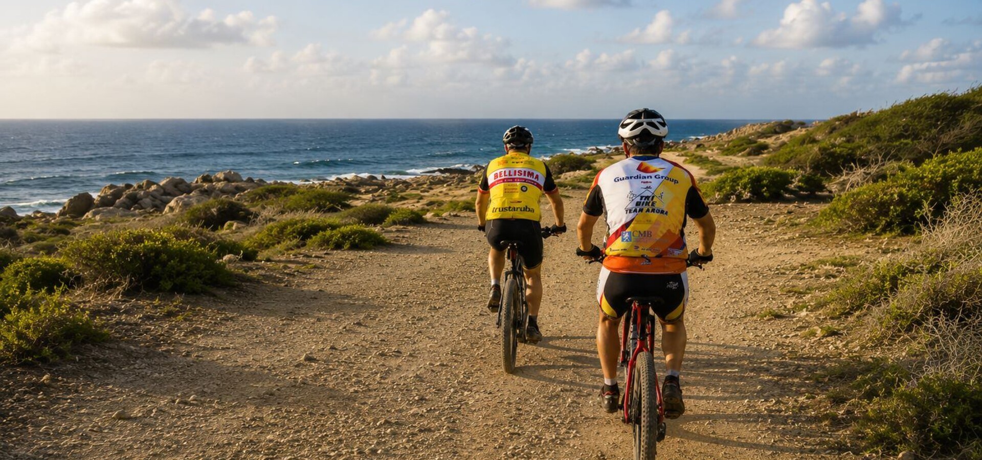 Off-road mountain bike adventure in Aruba